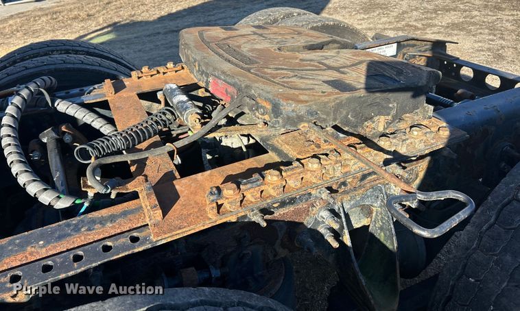 image for item ET6871 2015 International ProStar+122 semi truck