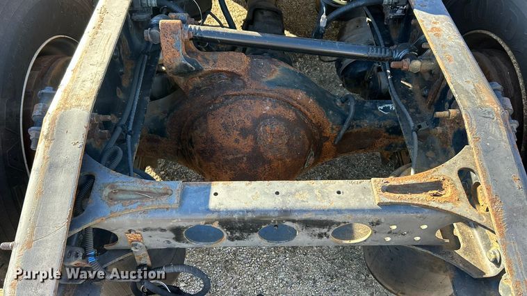 image for item ET6871 2015 International ProStar+122 semi truck