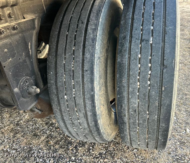 image for item ET6872 2019 Utility VS2DX dry van trailer