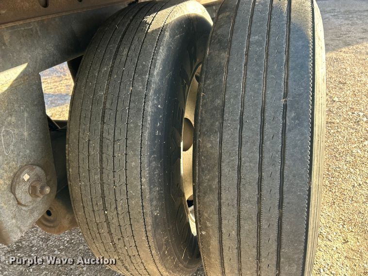 image for item ET6873 2015 Great Dane dry van trailer