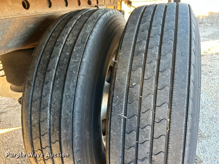 image for item ET6873 2015 Great Dane dry van trailer