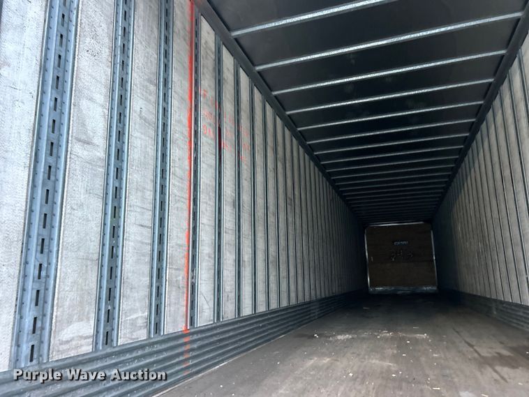 image for item ET6877 2008 Great Dane dry van trailer