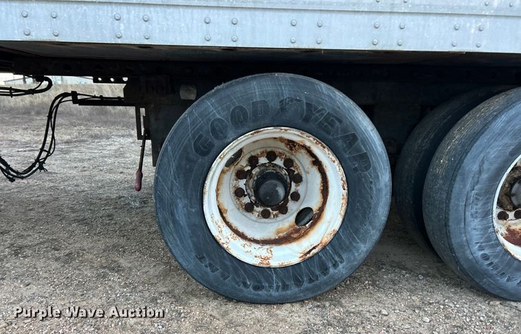 image for item ET6877 2008 Great Dane dry van trailer