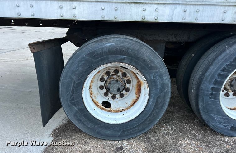 image for item ET6877 2008 Great Dane dry van trailer