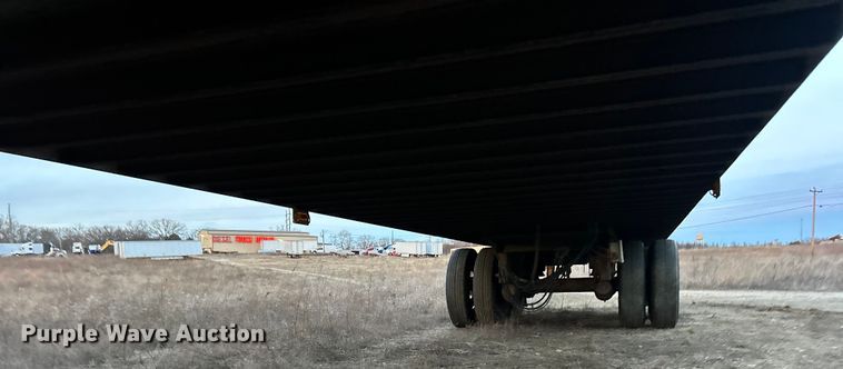 image for item ET6878 2009 Wabash dry van trailer