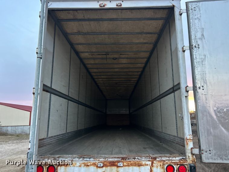 image for item ET6878 2009 Wabash dry van trailer