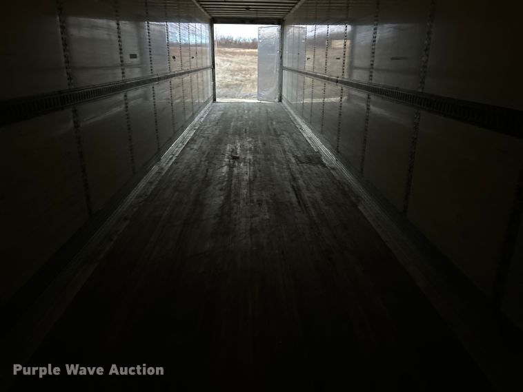 image for item ET6878 2009 Wabash dry van trailer