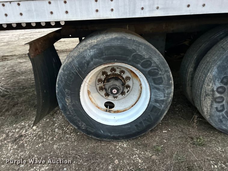 image for item ET6878 2009 Wabash dry van trailer