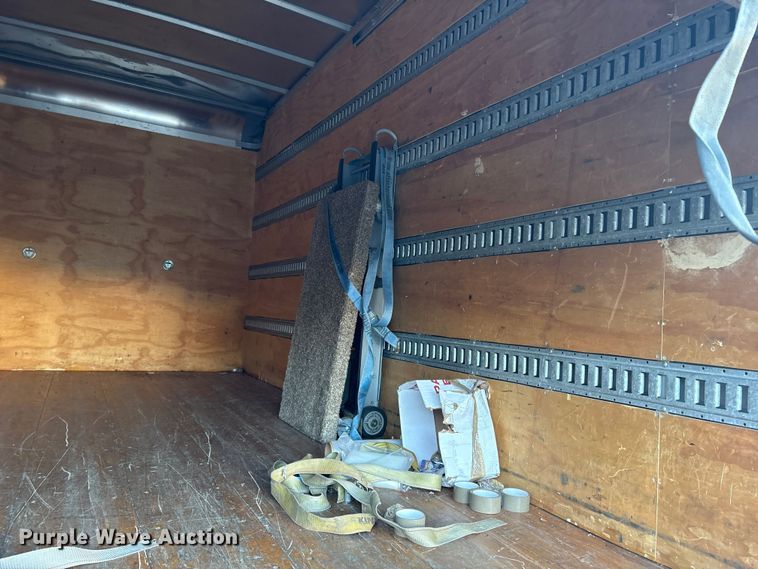 image for item ET8644 2012 Mitsubishi FE160 box truck