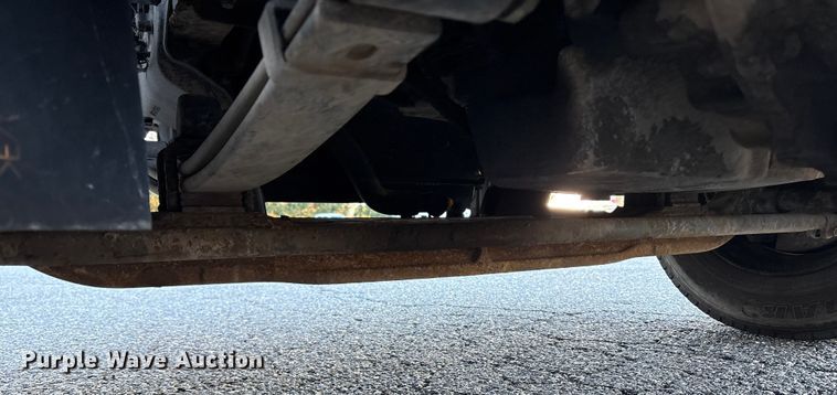 image for item ET8644 2012 Mitsubishi FE160 box truck