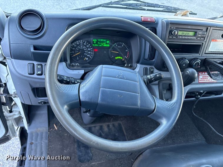 image for item ET8644 2012 Mitsubishi FE160 box truck