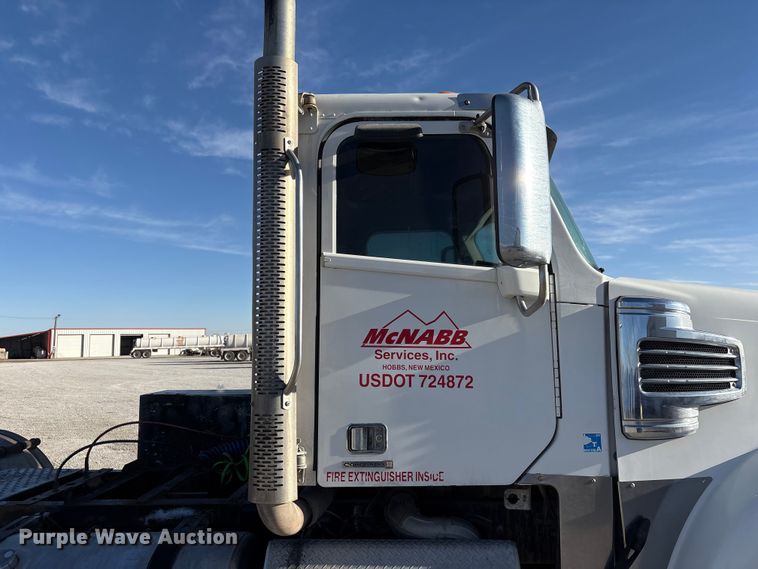 image for item EU4787 2014 Freightliner Coronado semi truck