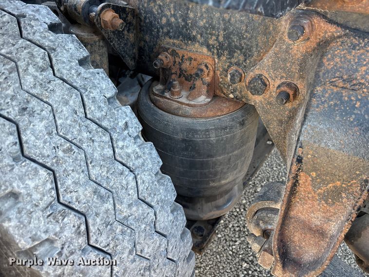 image for item EU4787 2014 Freightliner Coronado semi truck