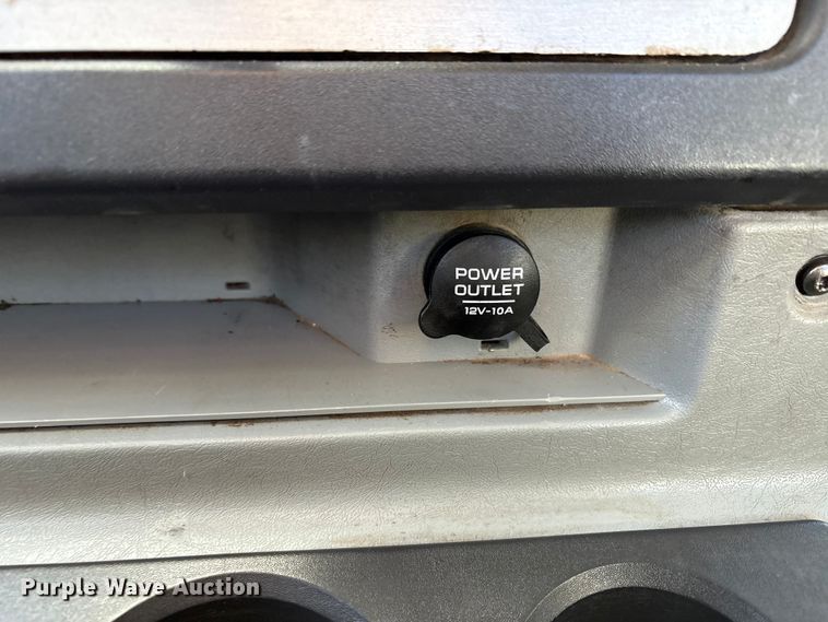 image for item EU4787 2014 Freightliner Coronado semi truck