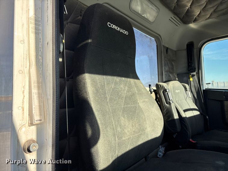 image for item EU4787 2014 Freightliner Coronado semi truck