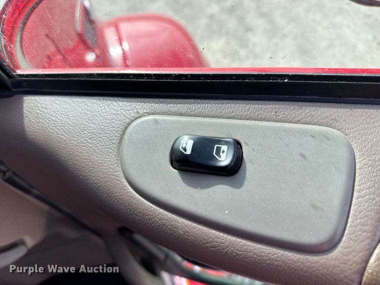 image for item EU6410 2009 Peterbilt 386 semi truck