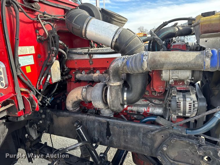 image for item EU6410 2009 Peterbilt 386 semi truck