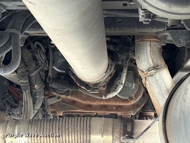 image for item EU7064 2021 Kenworth W900 semi truck