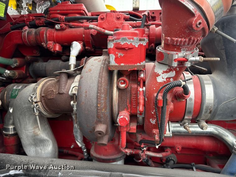 image for item EU7064 2021 Kenworth W900 semi truck