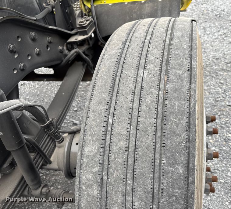 image for item EU7064 2021 Kenworth W900 semi truck