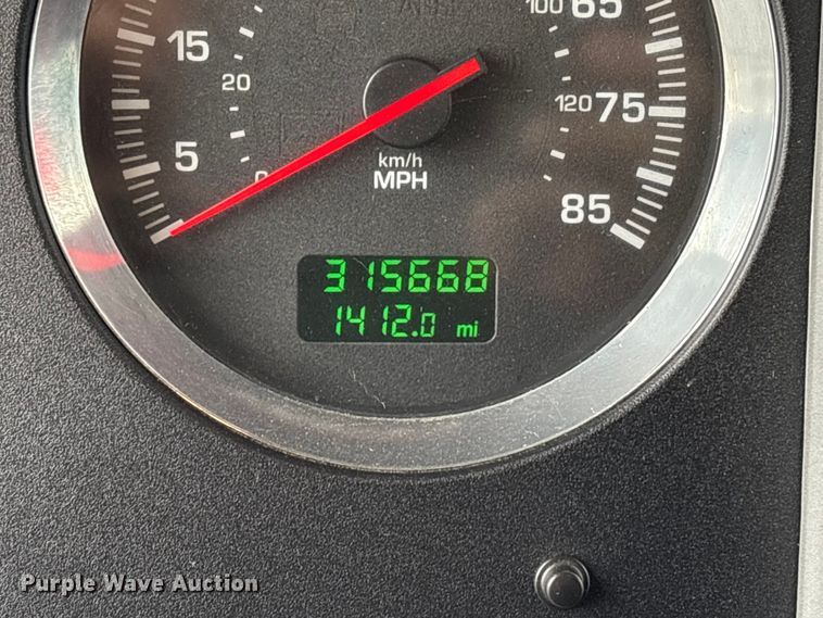 image for item EU7064 2021 Kenworth W900 semi truck