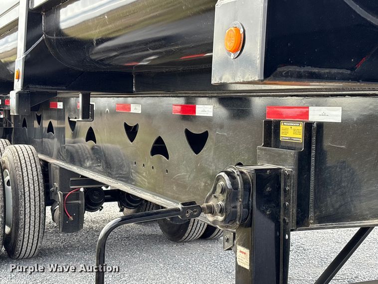 image for item EU7065 2025 De Lucio USA end dump trailer