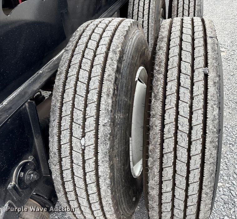 image for item EU7065 2025 De Lucio USA end dump trailer