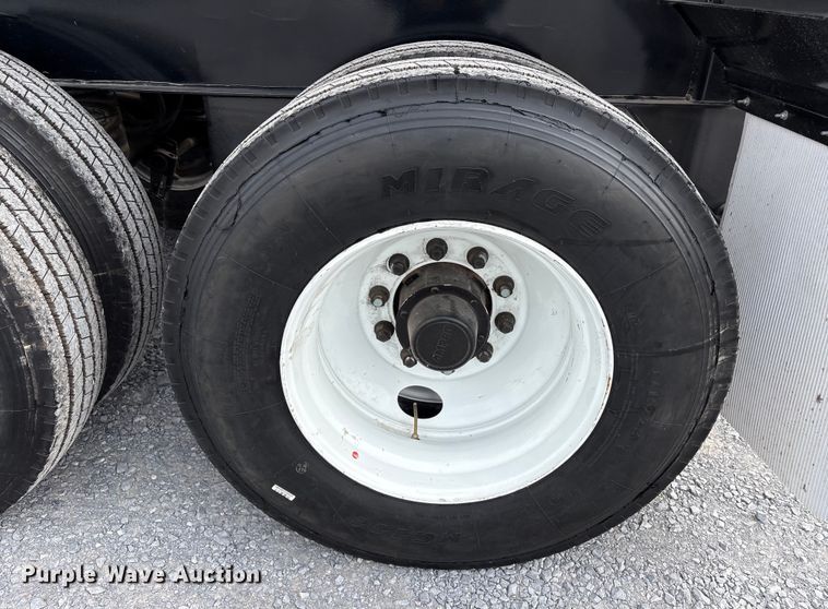 image for item EU7065 2025 De Lucio USA end dump trailer