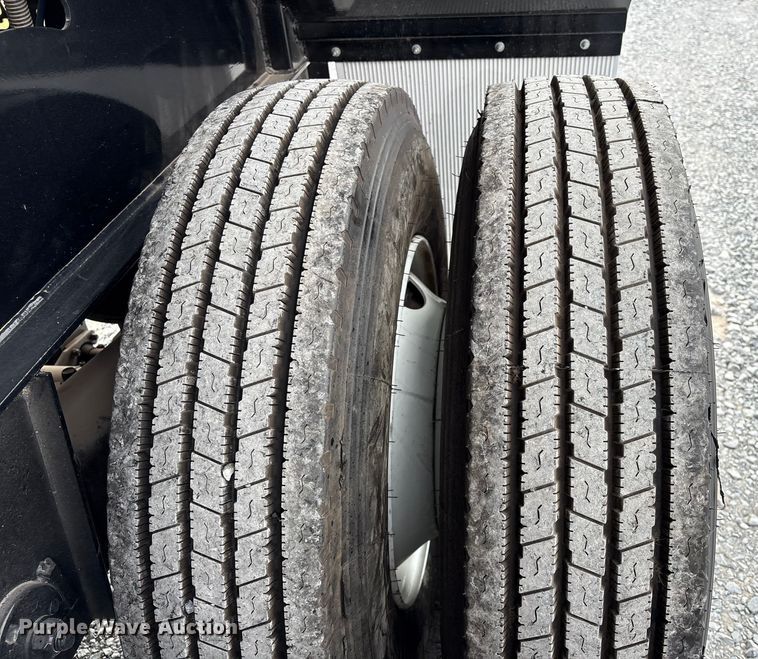 image for item EU7065 2025 De Lucio USA end dump trailer