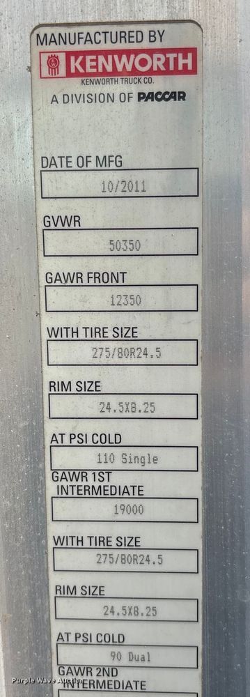 image for item EU7091 2012 Kenworth T800 semi truck