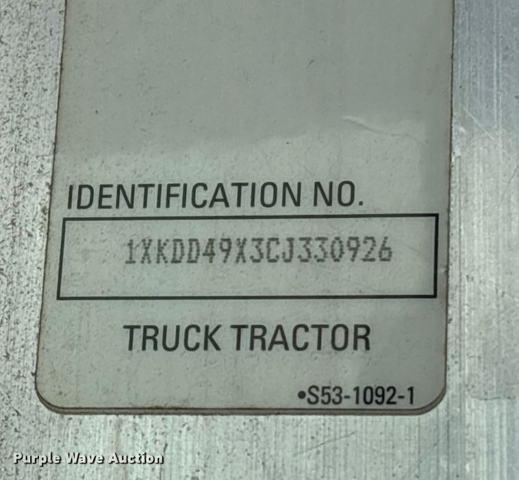 image for item EU7091 2012 Kenworth T800 semi truck