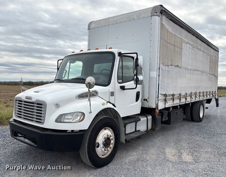 image for item EU7092 2016 Freightliner M2 side curtain box truck