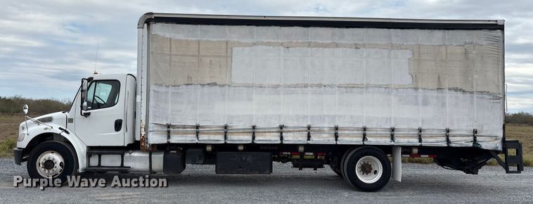 image for item EU7092 2016 Freightliner M2 side curtain box truck