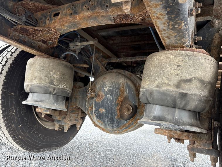 image for item EU7092 2016 Freightliner M2 side curtain box truck