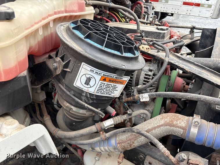 image for item EU7092 2016 Freightliner M2 side curtain box truck