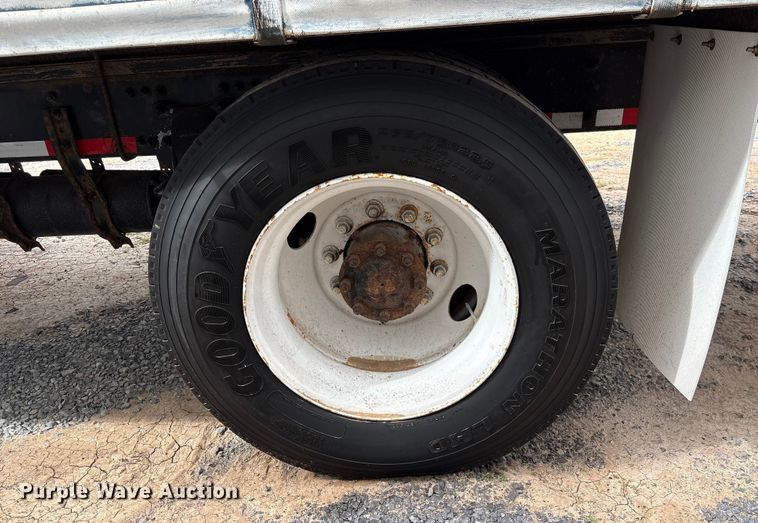 image for item EU7092 2016 Freightliner M2 side curtain box truck