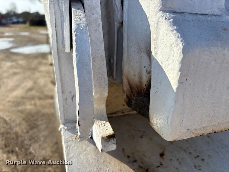 image for item EU7339 2000 Mack CH613 dump truck