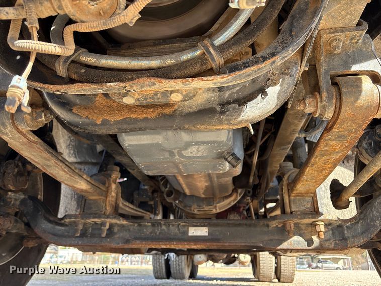 image for item EU7339 2000 Mack CH613 dump truck