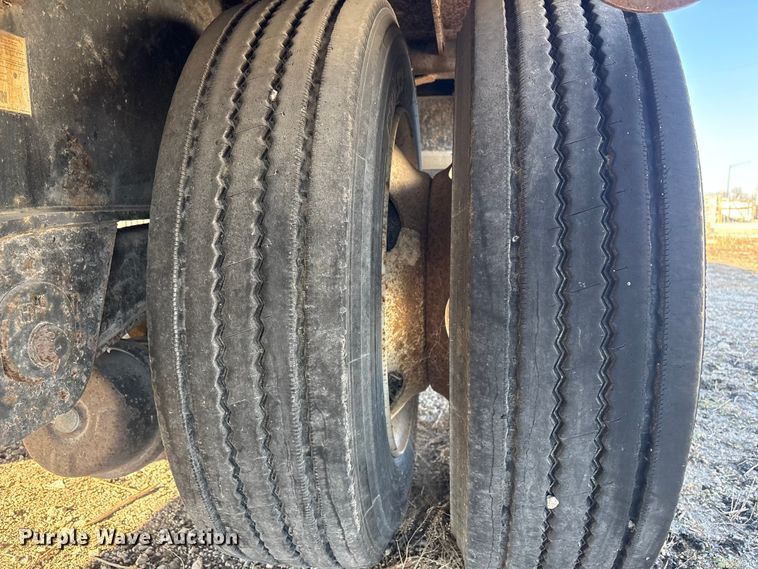 image for item EV2663 2012 Transcraft DTL-2100 drop deck equipment trailer