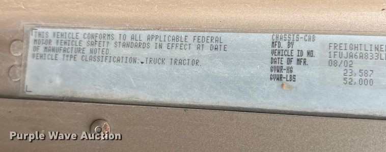 image for item FB0492 2003 Freightliner Columbia 120 semi truck