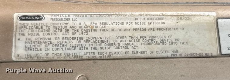 image for item FB0492 2003 Freightliner Columbia 120 semi truck