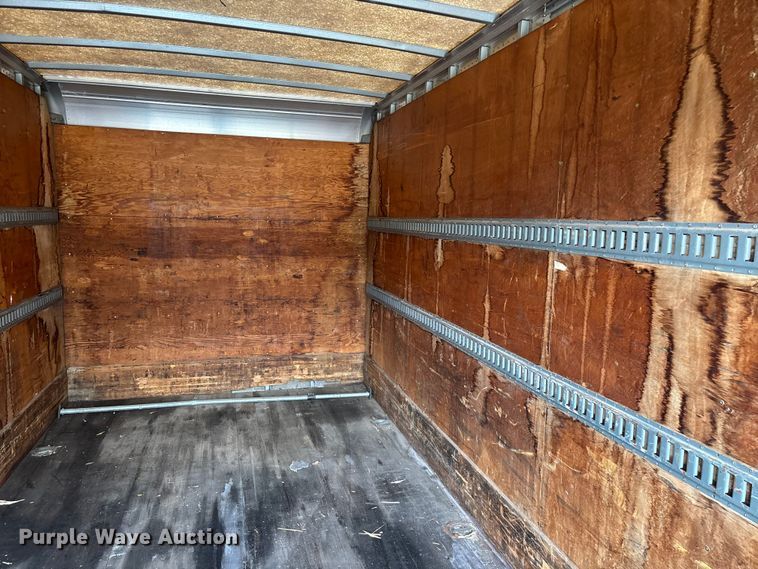 image for item FG0021 2005 Kenworth T300 box truck