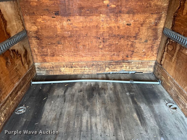 image for item FG0021 2005 Kenworth T300 box truck