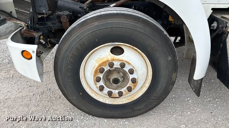 image for item FG0021 2005 Kenworth T300 box truck