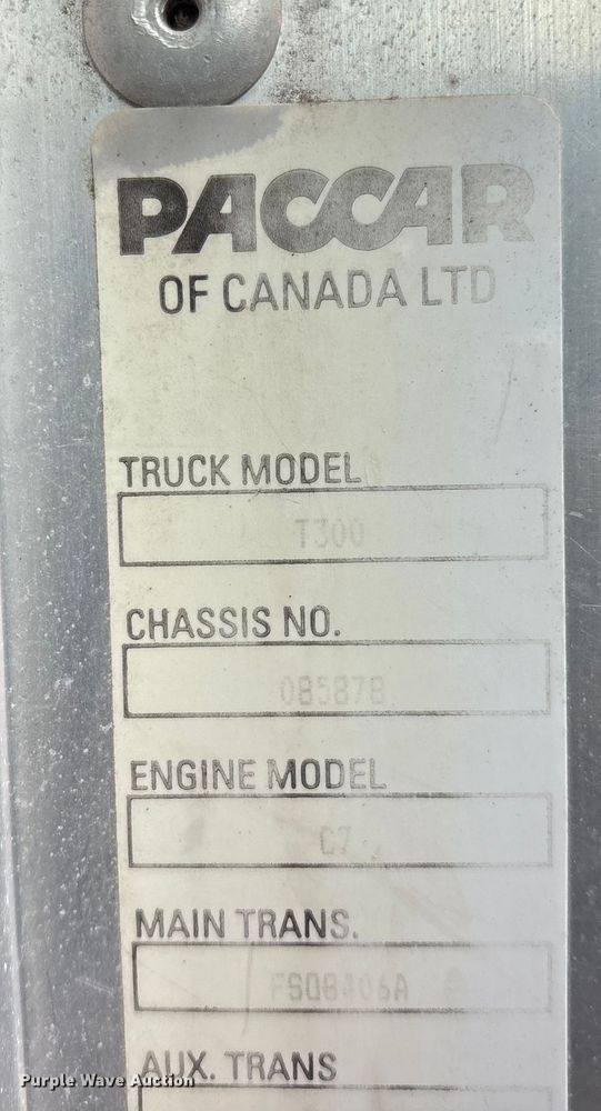 image for item FG0021 2005 Kenworth T300 box truck