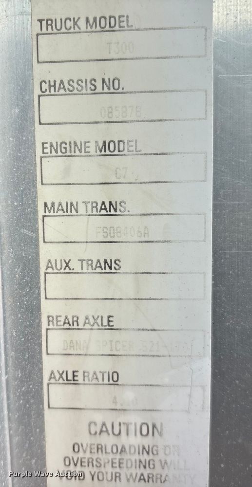 image for item FG0021 2005 Kenworth T300 box truck