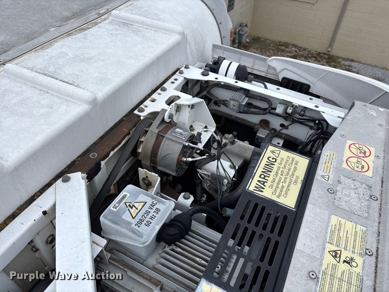 image for item FG0026 2007 Peterbilt PB335 refrigerated truck