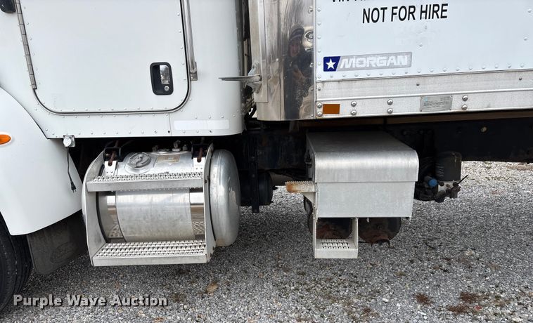 image for item FG0026 2007 Peterbilt PB335 refrigerated truck