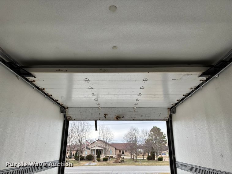 image for item FG0026 2007 Peterbilt PB335 refrigerated truck