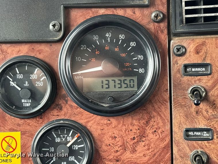 image for item FG0026 2007 Peterbilt PB335 refrigerated truck